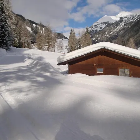 Holiday home Ferienbungalows Mohr *