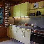 Ferienbungalows Mohr 펜션 *